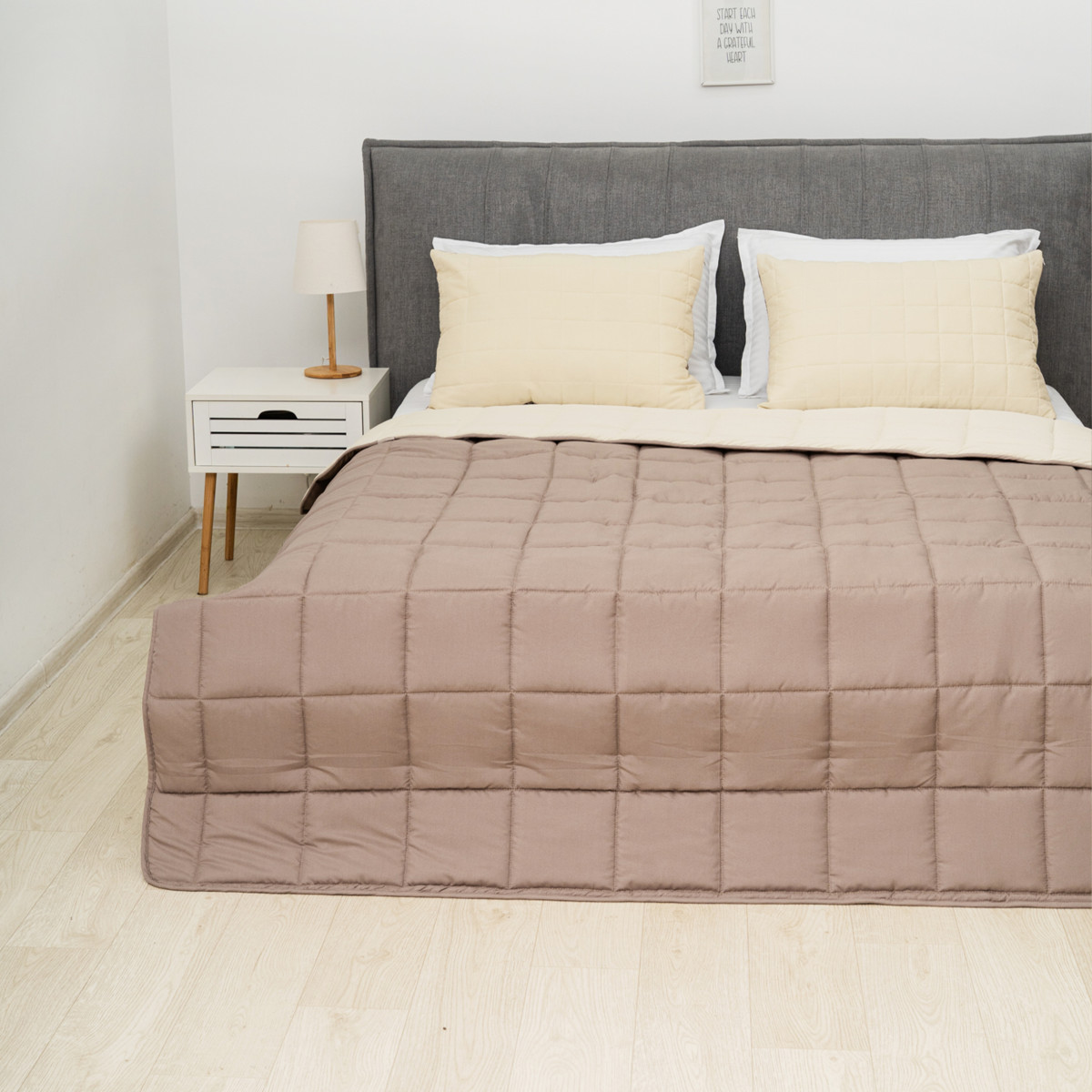 Одеяло силиконовое стеганое Viluta Relax Light 205х140 + 2 наволочки 50х70 Нежность
