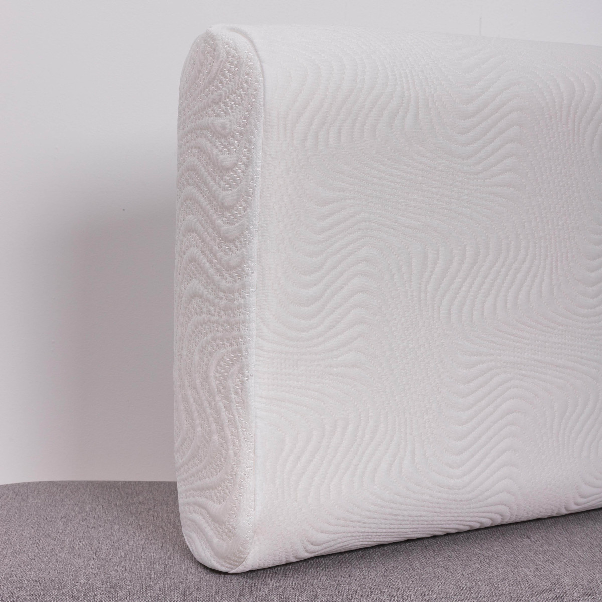 Подушка ортопедическая Memory Foam 50х60